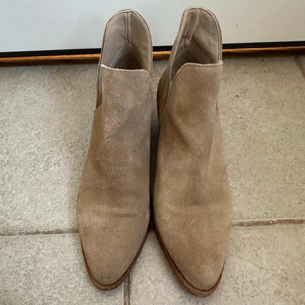 Free People Charm Double V Camel Suede Ankle Boot Boots real‎ leather size 7